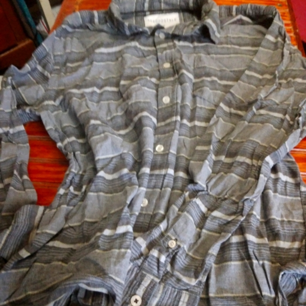 Aeropostale buttonup